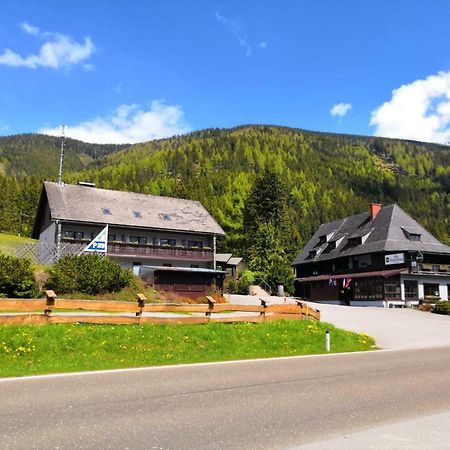 Gasthof Draxlerhaus Hohentauern Luaran gambar