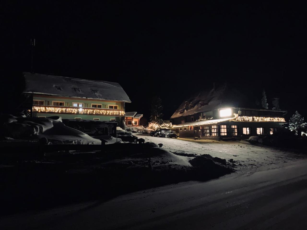 Gasthof Draxlerhaus Hohentauern Luaran gambar