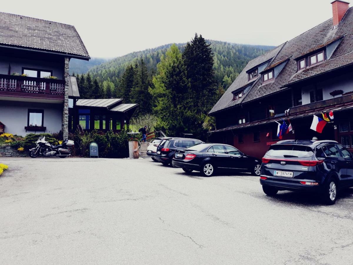 Gasthof Draxlerhaus Hohentauern Luaran gambar